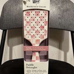 WET BRUSH MACKENZIE -CHILDS PADDLE DETANGLER