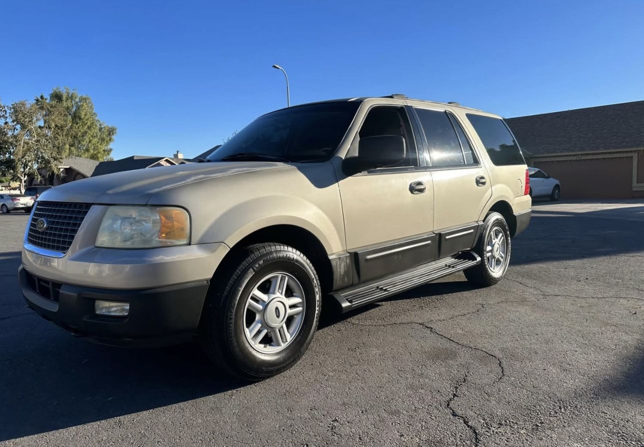 2004 Ford Expedition