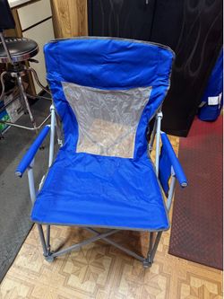 2 camp folding chairs