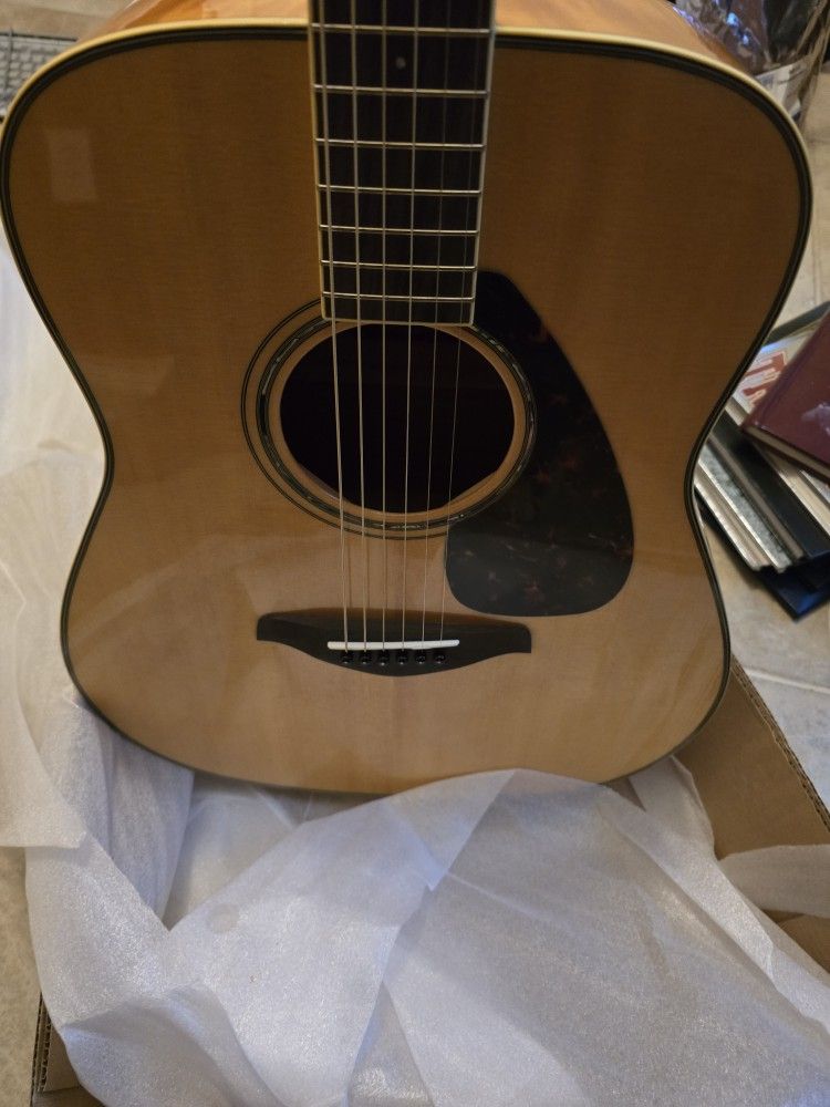 Yamaha FG740SFM Guitar New