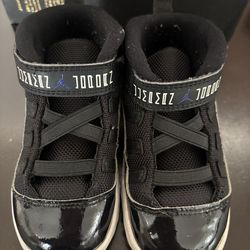 7c Jordan kids Space Jams