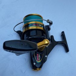 PENN SPNFISHER 750 SSm FISHING REEL