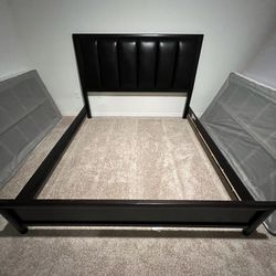 Really Good Quality Bed And Really Good Quality Table