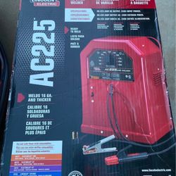Lincoln Electric 225 Amp Arc/ Stick Welder AC225S, 230V
