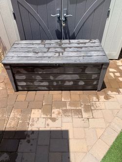 Large Deck Box