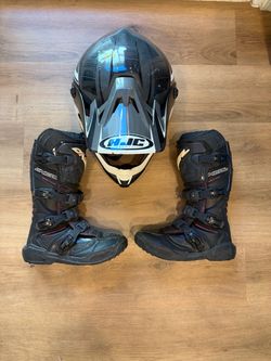 Women’s HJC helmet and O'Neal riding boots