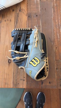 Wilson A2000 Outfield Glove