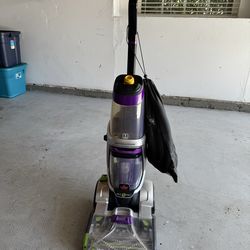 Bissell carpet machine