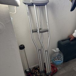 Crutches For Kids 