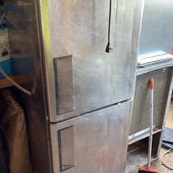 Turbo air fridge freezer