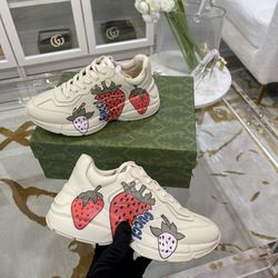 Gucci Sneakers- Size 8 