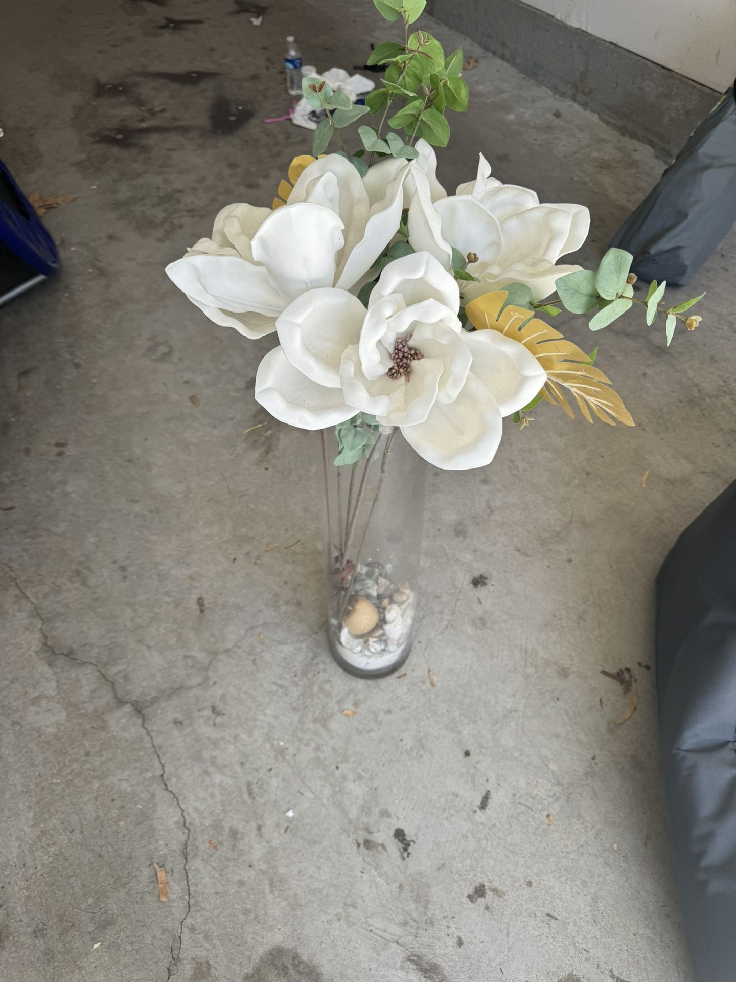 Fake Flower in Vase with Sand and Rocks