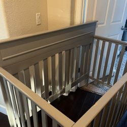 Bay Crib - Grey