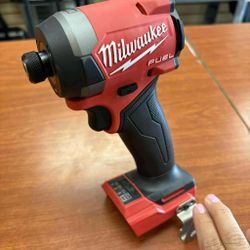 Milwaukee New 1/4” IMPACT fuel -3 Speeds New Generation 