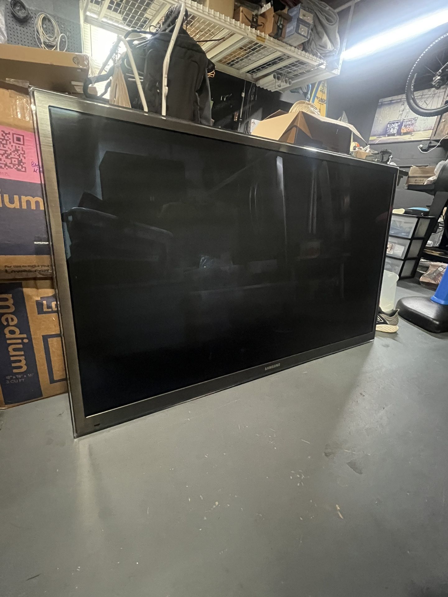 65” Samsung TV