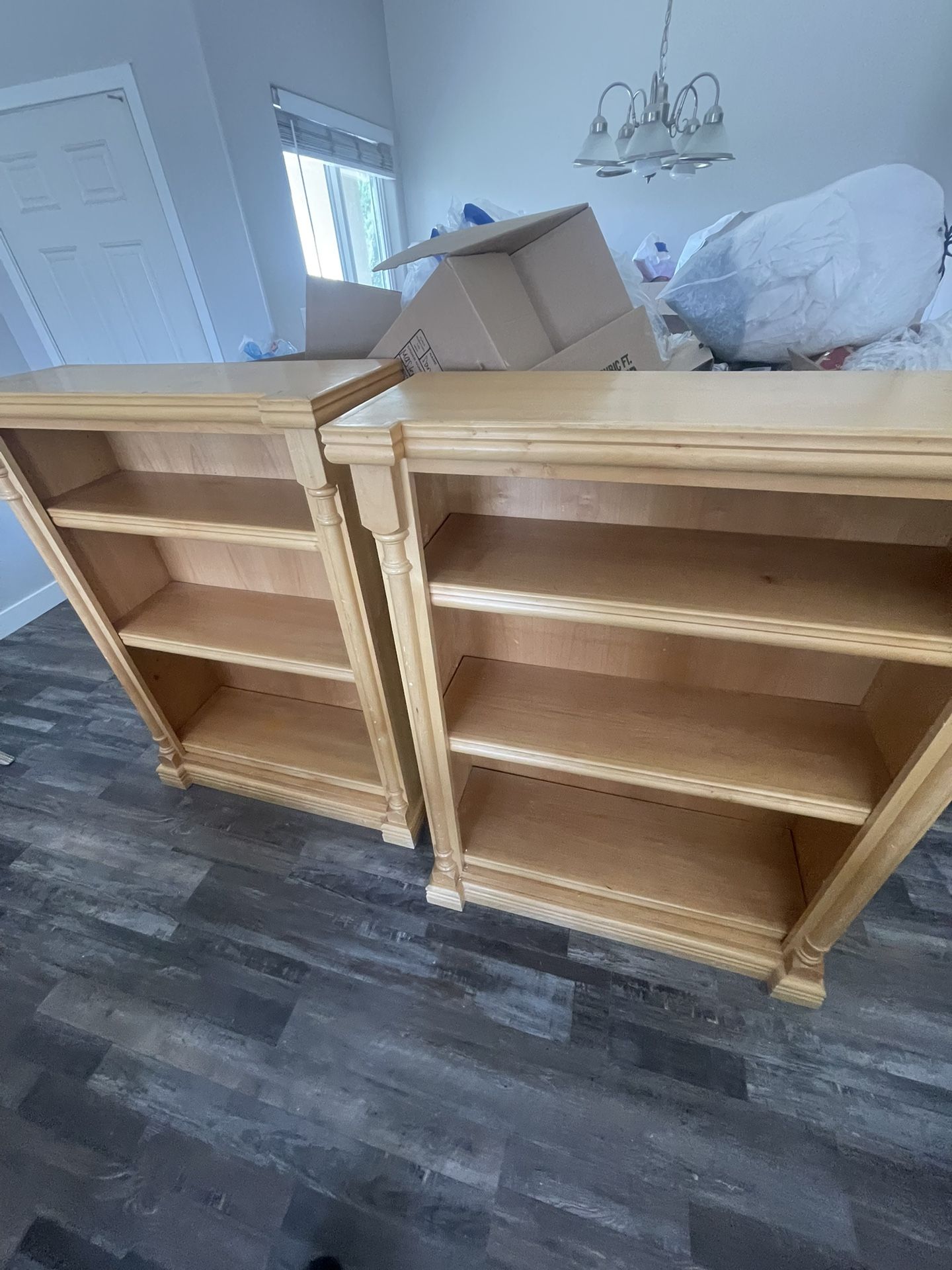 2 Small Shelf’s