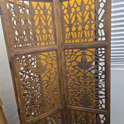 Wooden Privacy Screen