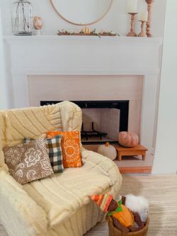 Miniature Dollhouse Living Room Furniture Set