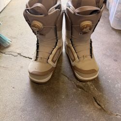 Solomon Women’s Snowboard Boots 