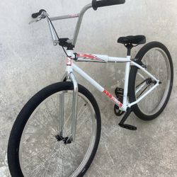 Fit Bike Co. CR 29 WHITE OUT LIKE NEW