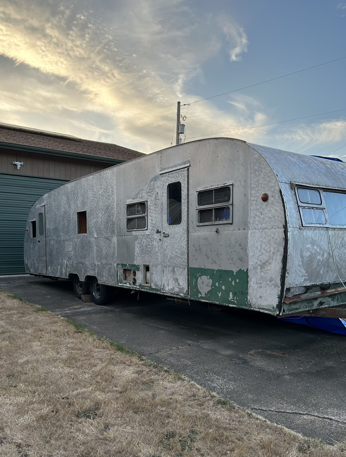 1949 Vintage Tiny Home / Camp Trailer/ Travel Trailer