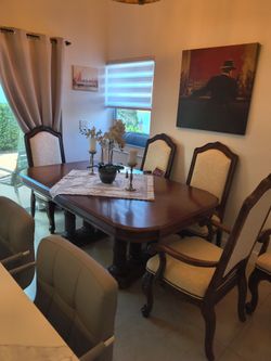 Dining set