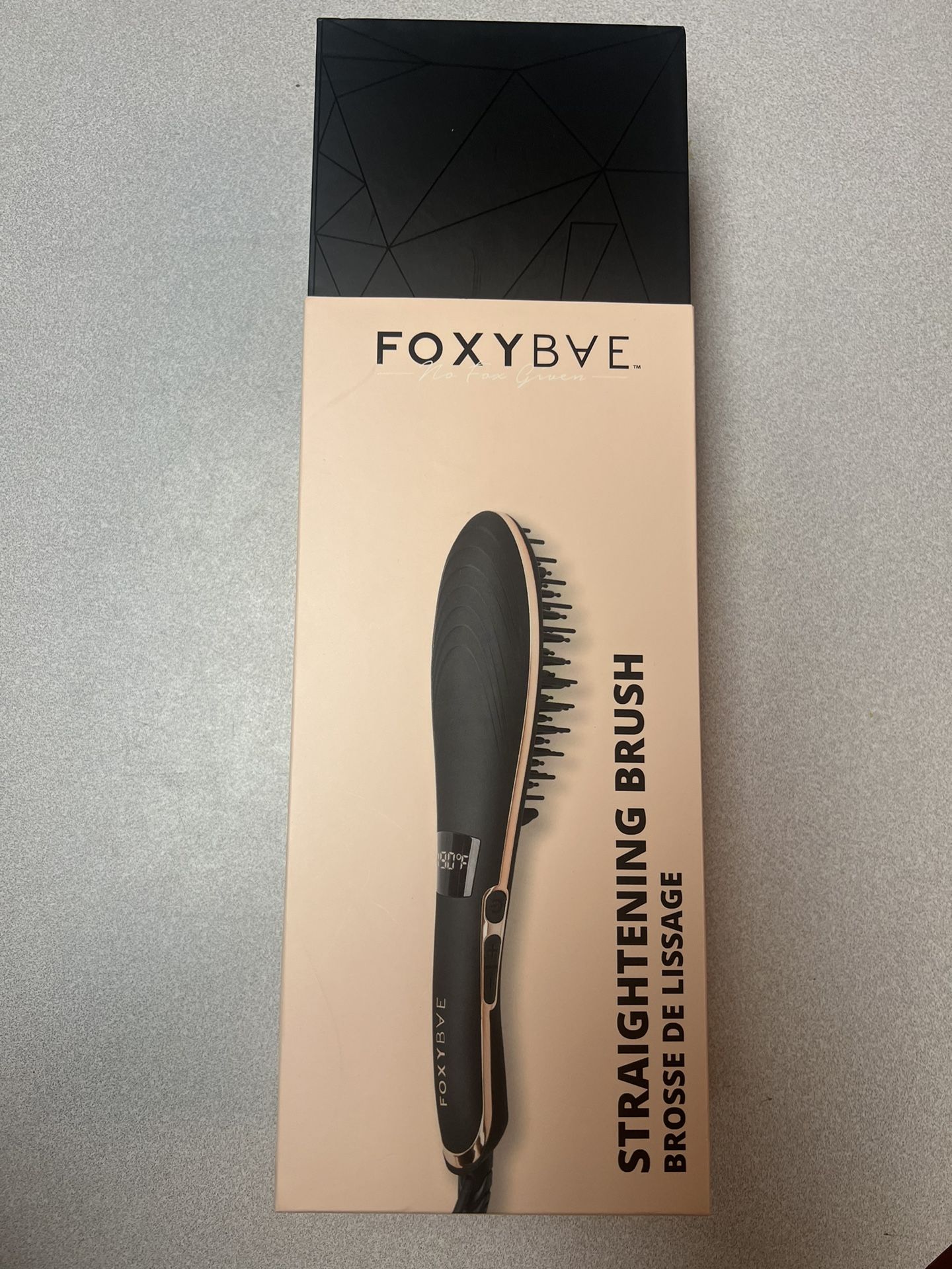 Foxy Bae Straightening Brush