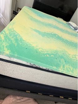 Queen bed + matress foam topper + frame