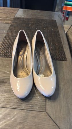 Zapatos beich