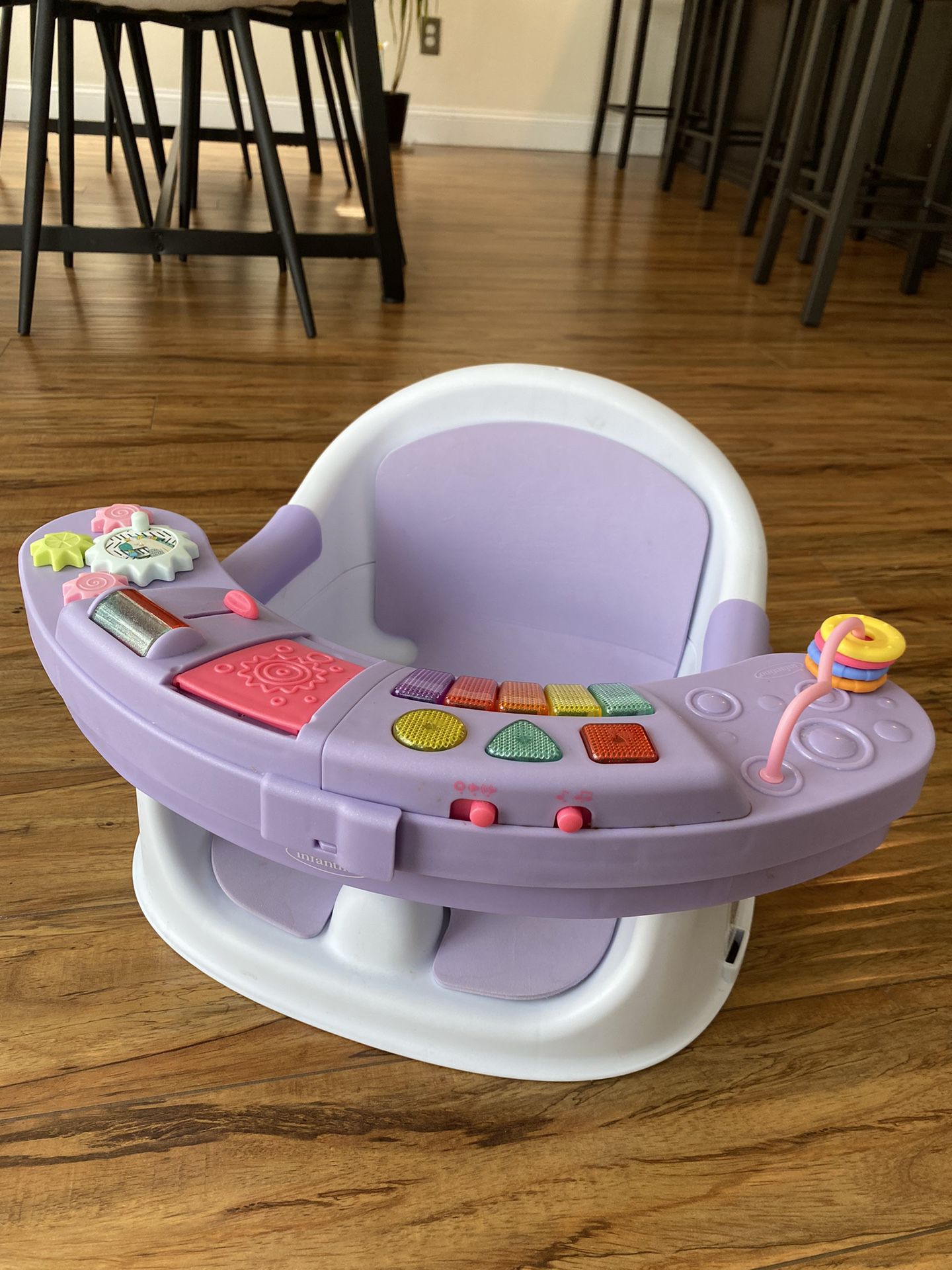 Convertible Baby Seat And Booster