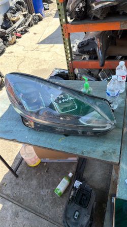 Escape headlight 2020 2022
