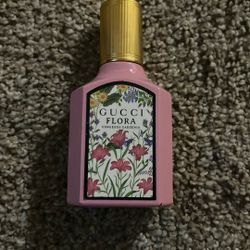 Gucci Perfume
