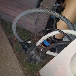Pool Pump And Hoses 