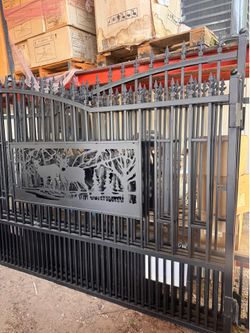black matte gate bi fold 20'