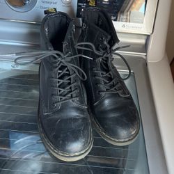 Dr. Martens Boots