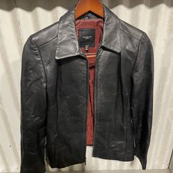 Colebrook & Co Womens Leather Jacket