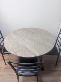 Modern Round Dining Table + 3 Chairs