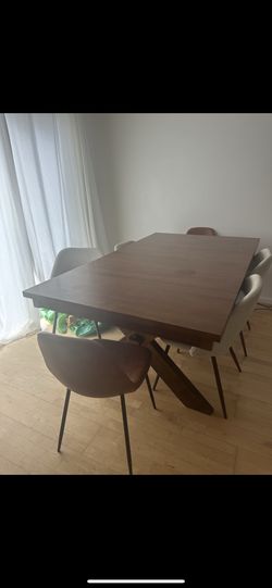 Beautiful Wood Dining Table