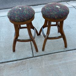 Bar Stools- Swivel 