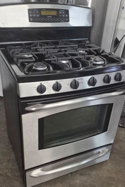 GE Gas Stove