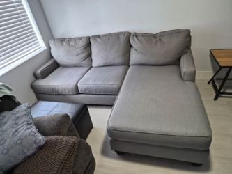 Couch left return