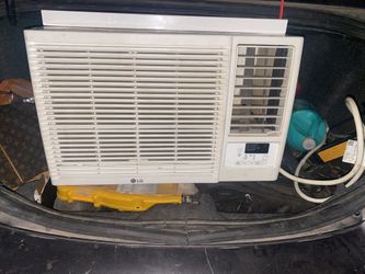220v AC unit w/Heat