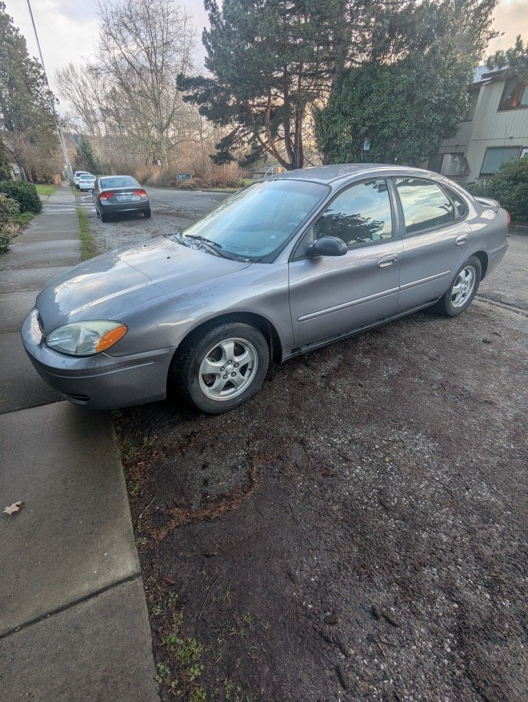 2006 Ford Taurus For Sale$3,000