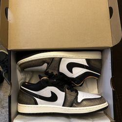 Jordan 1 Low SE