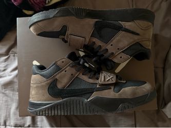Jumpman Jack Tr Dark Mocha size 10