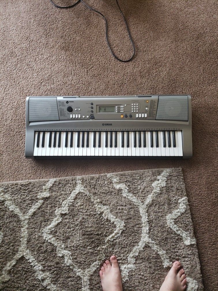 Yamaha Keyboard