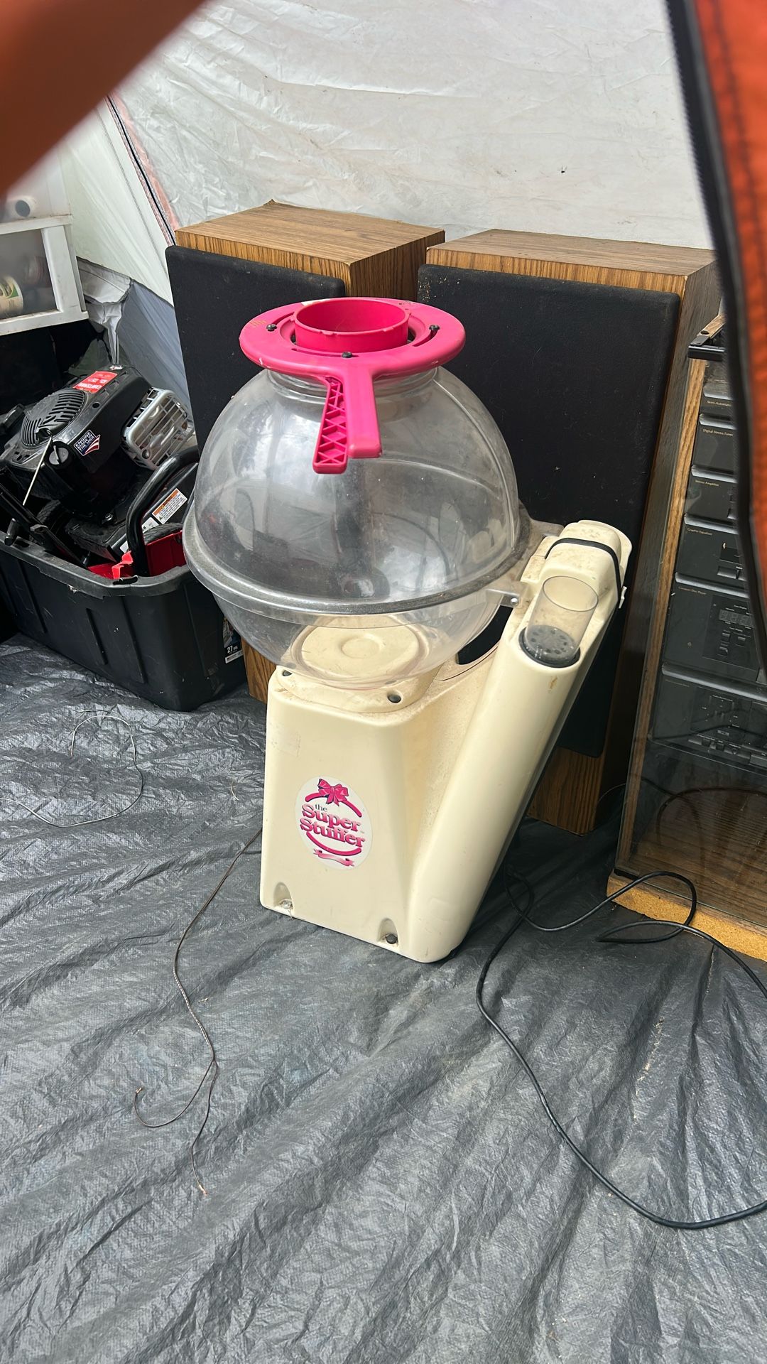 The Super Stuffer Balloon Stuffer