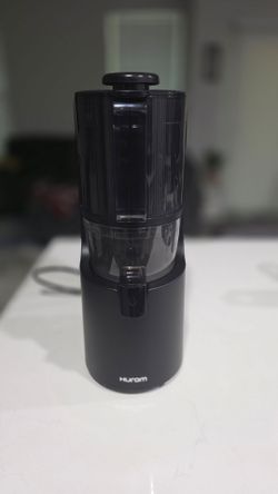 Hurom H-200 Slow Juicer – Excellent Condition