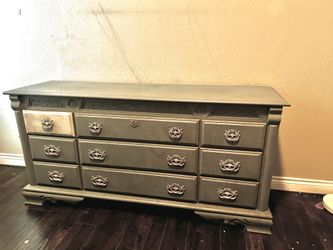 Solid Oak Dresser Ready for DIY Refinishing Project