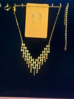 Necklace set